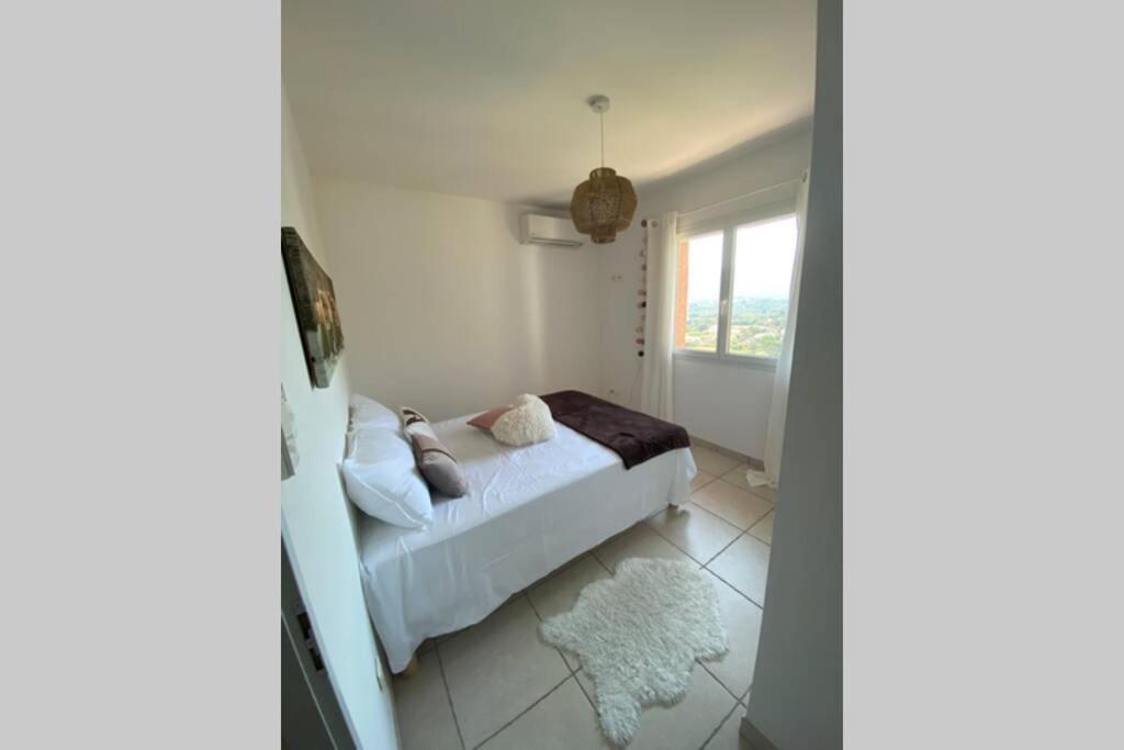 Ferienwohnung Joli F3 De 60M2 Avec Balcon Bastelicaccia Exterior foto